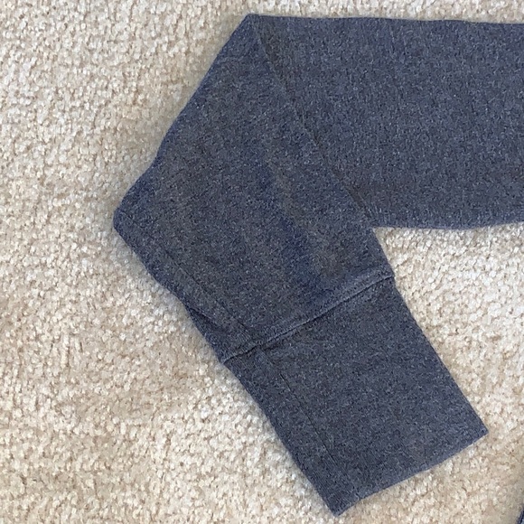 Gap Long Sleeve T-shirt, Size Large, Gray - Picture 3 of 9